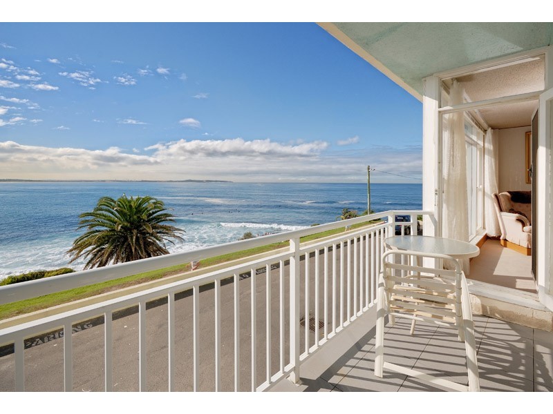 2/4  Boorima Place, Cronulla NSW 2230