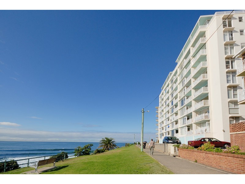 2/4  Boorima Place, Cronulla NSW 2230