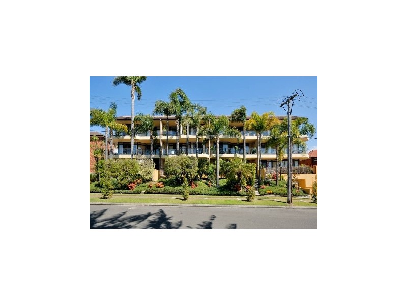 6/22  Allison Rd, Cronulla NSW 2230