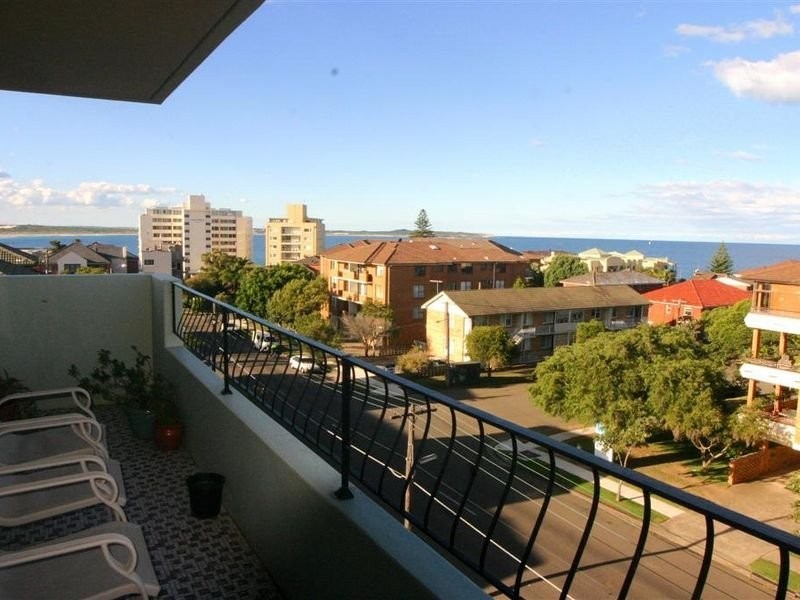 10/9-11  Ewos Parade, Cronulla NSW 2230