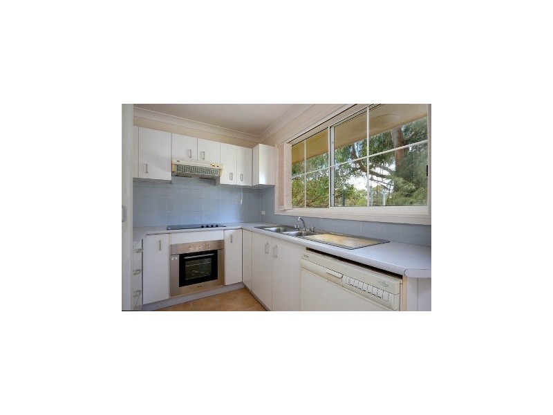 2/17  Harnleigh Avenue, Woolooware NSW 2230