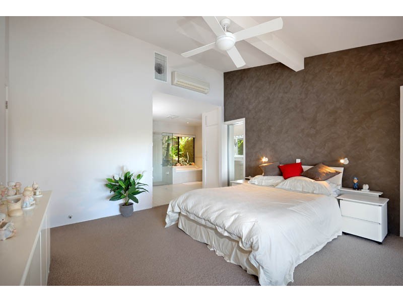 377 Willarong Rd, Caringbah NSW 2229