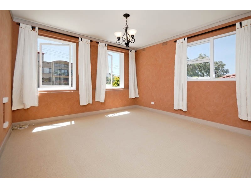 2/8  Searl Road, Cronulla NSW 2230