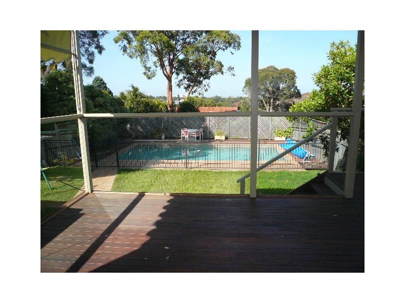 8  Dewrang Street, Carss Park NSW 2221