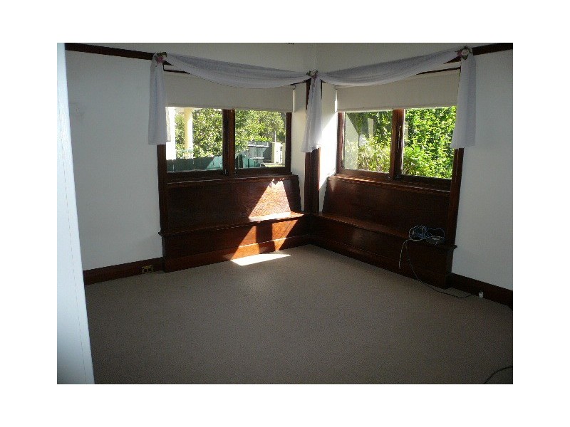 8  Dewrang Street, Carss Park NSW 2221