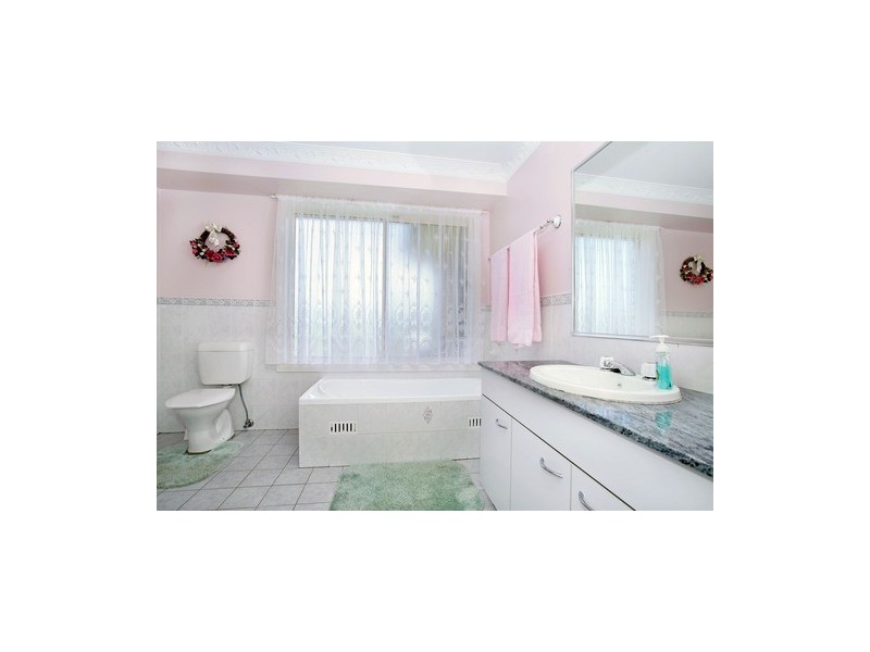 East Kurrajong NSW 2758