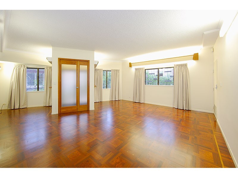 59 Gray Avenue, Corinda QLD 4075