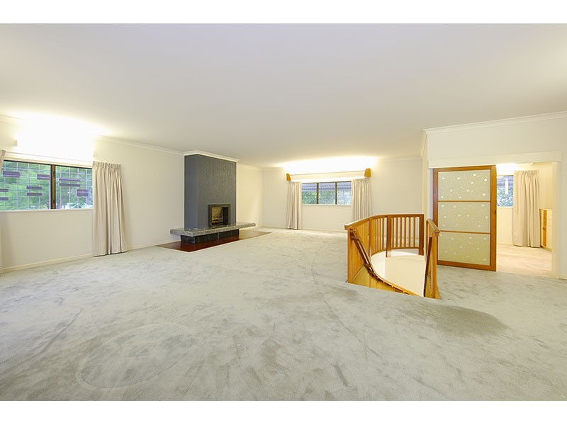 59 Gray Avenue, Corinda QLD 4075