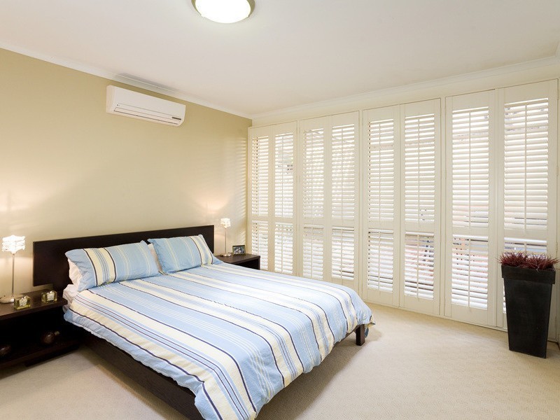 14 Sutton Street, Chelmer QLD 4068