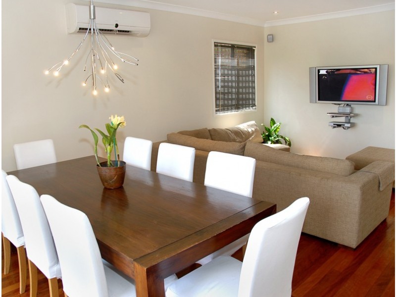22 Ormond Road, Oxley QLD 4075