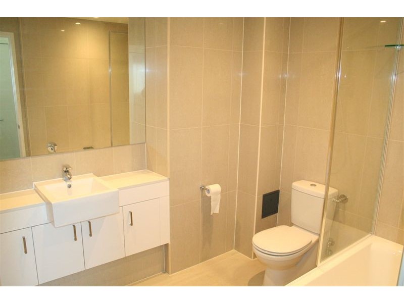 502/30 Riverview Terrace, Indooroopilly QLD 4068