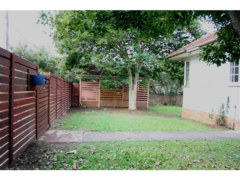 35 Allardyce Street, Graceville QLD 4075
