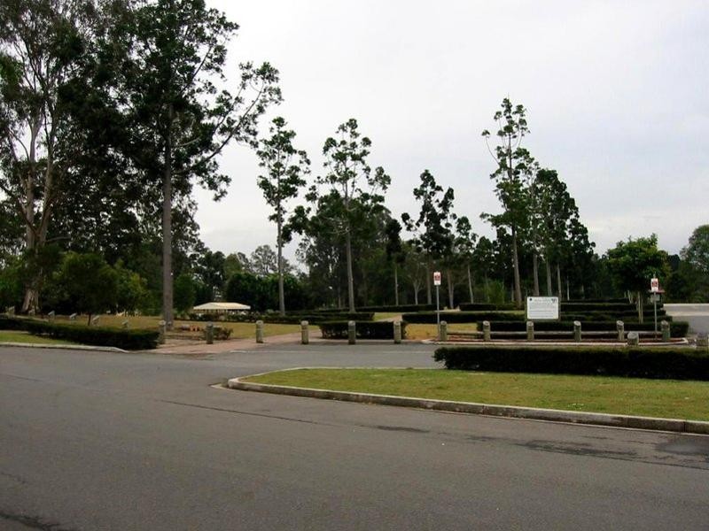 82 Jolimont Street, Sherwood QLD 4075