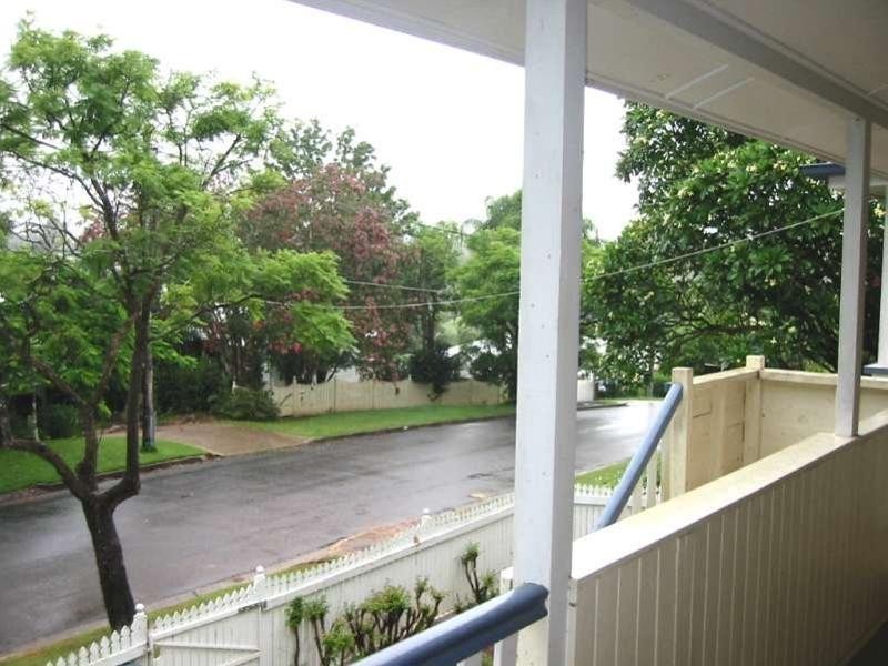 21 Dunella Street, Sherwood QLD 4075