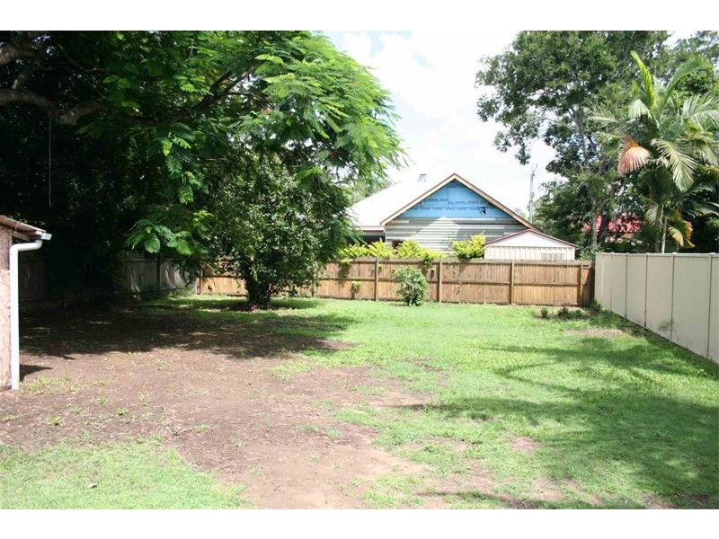 128 King Arthur Terrace, Tennyson QLD 4105