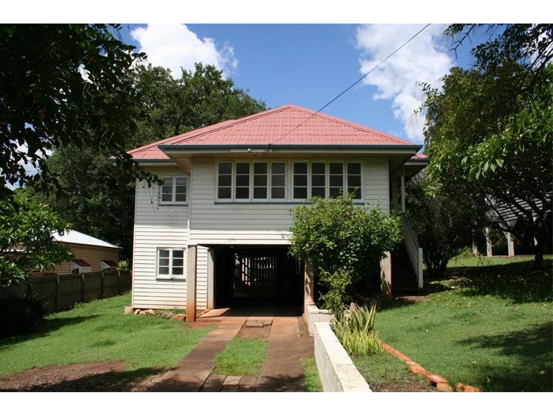 42 Hilda Street, Corinda QLD 4075