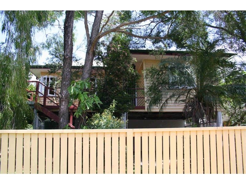 25 Coleman Street, Graceville QLD 4075