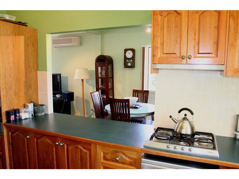 25 Coleman Street, Graceville QLD 4075