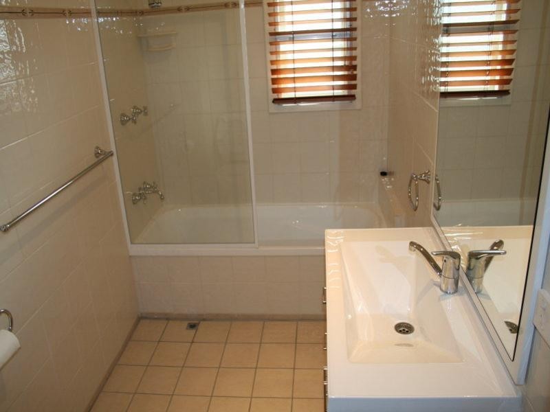 155 Verney Road East, Graceville QLD 4075