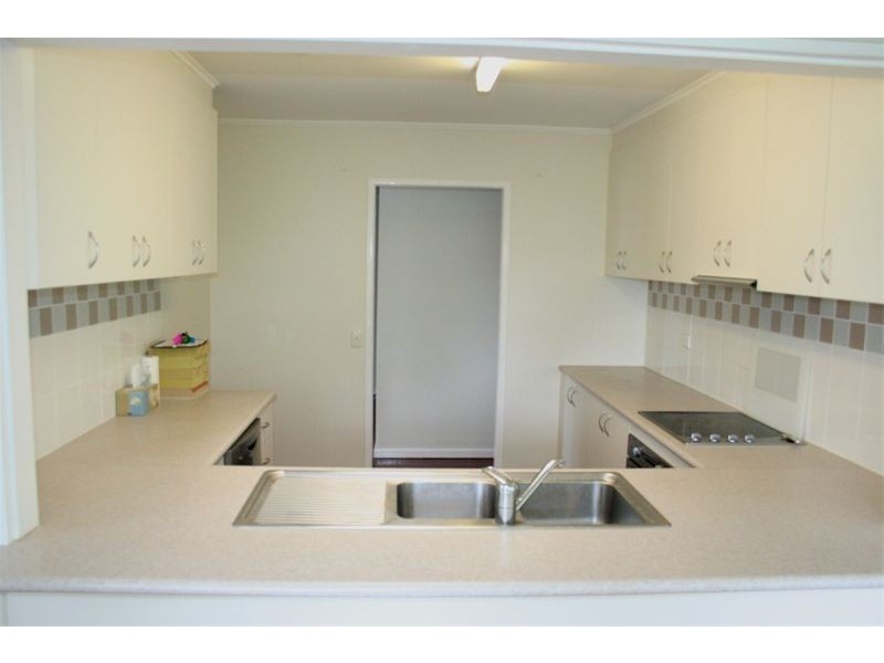 24 Lentara Street, Kenmore QLD 4069
