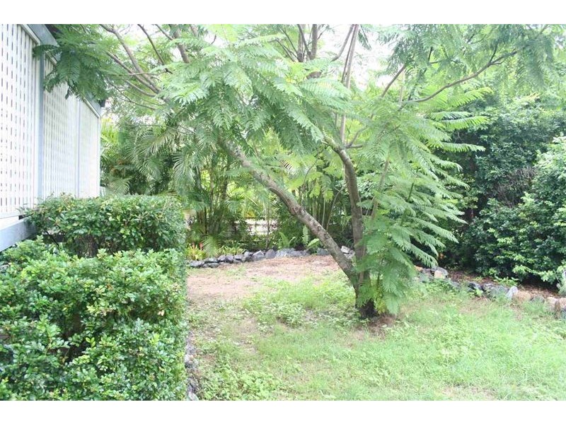 16 Kendall Street, Oxley QLD 4075