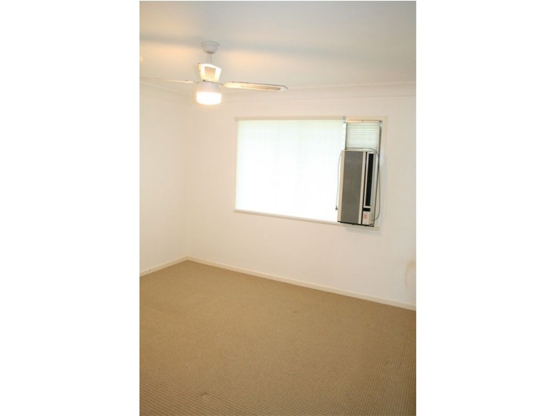 16 Kendall Street, Oxley QLD 4075