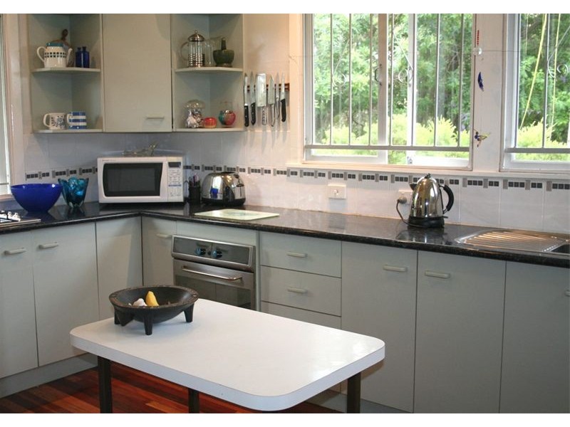 140 Strong Avenue, Graceville QLD 4075