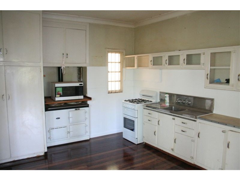 39 Raglan Street, St Lucia QLD 4067