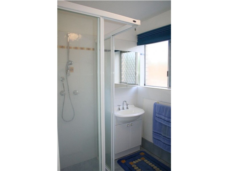 1/72 Hood Street, Sherwood QLD 4075