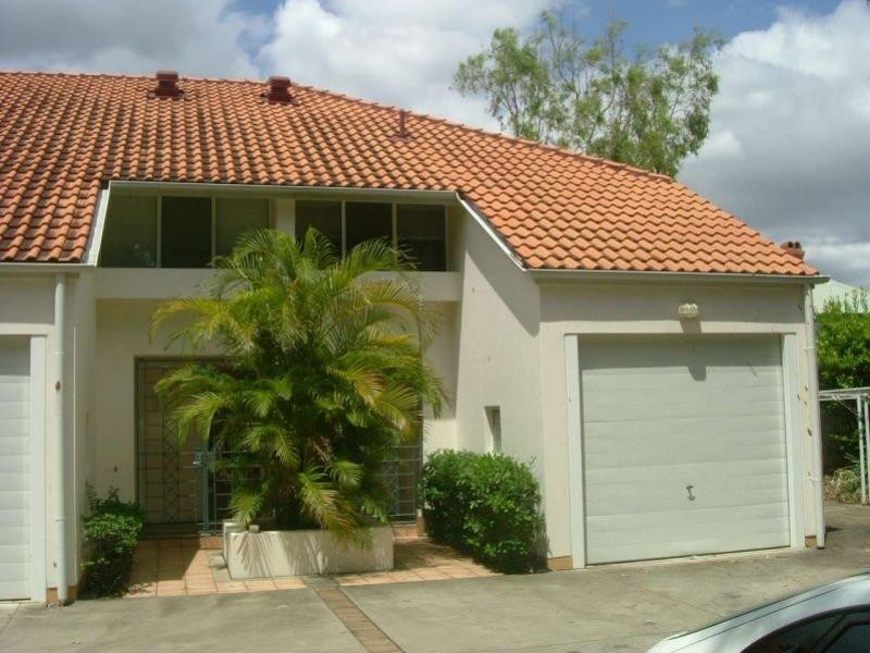 4/710 Sherwood Road, Sherwood QLD 4075