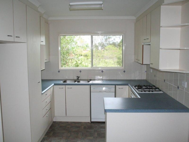 4 Seng Street, Graceville QLD 4075