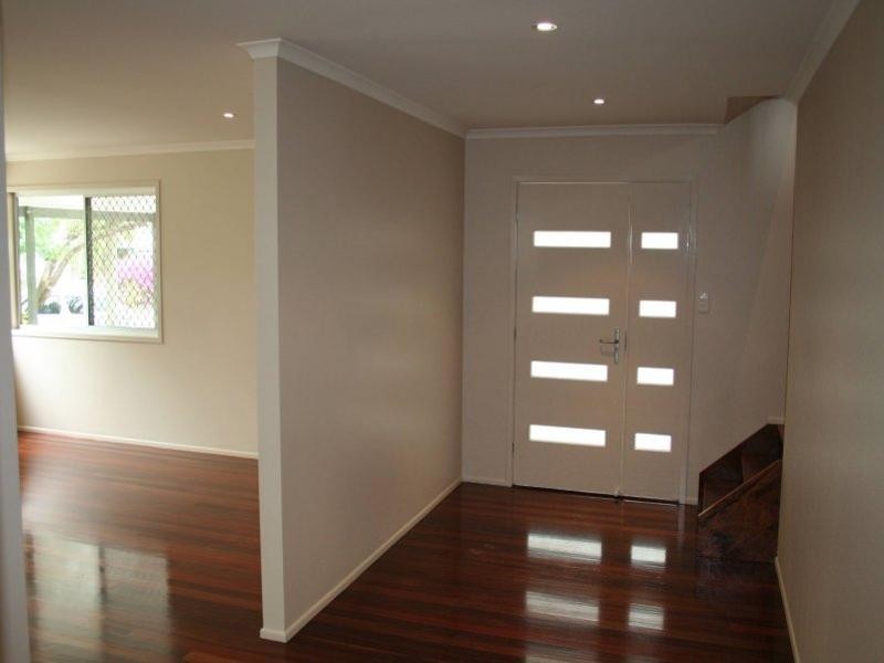 4 Seng Street, Graceville QLD 4075