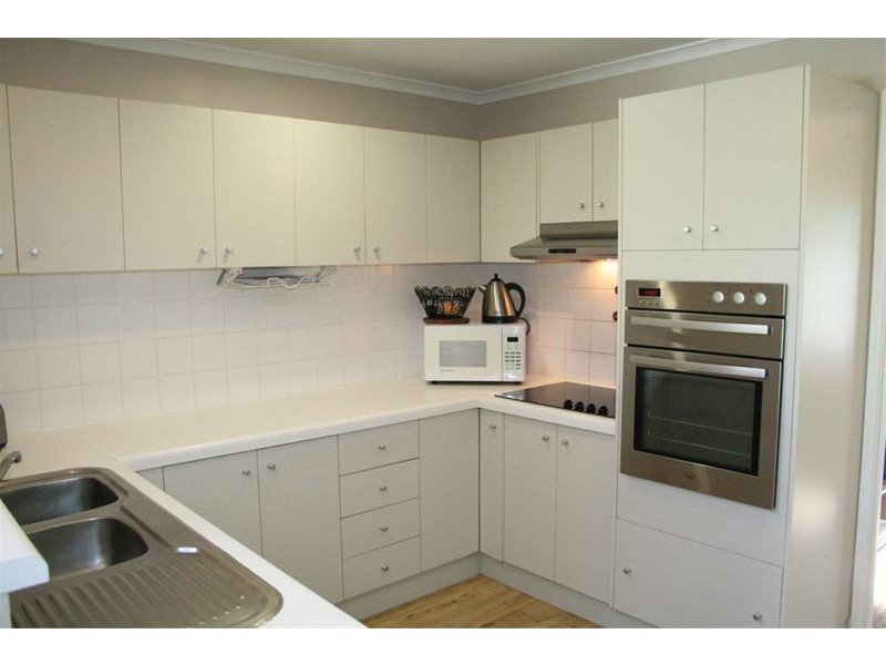 11/95 Strickland Terrace, Graceville QLD 4075