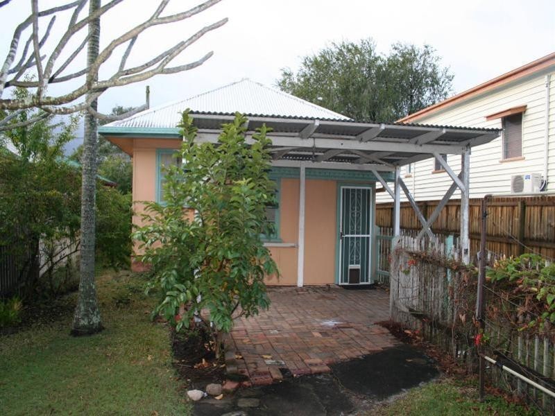 26 Chelmer Street East, Chelmer QLD 4068