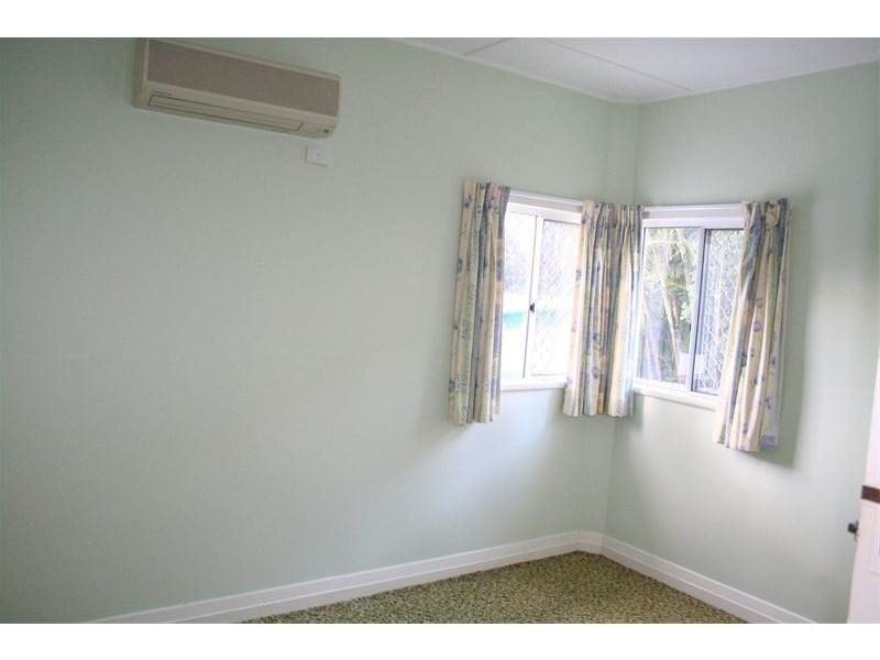 28 Borden Streeet, Sherwood QLD 4075