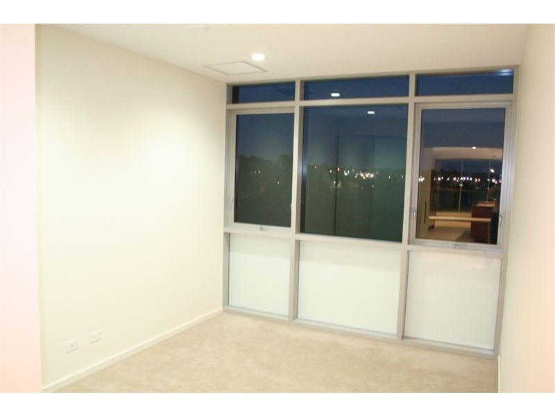 110/211 King Arthur Terrrace, Tennyson QLD 4105