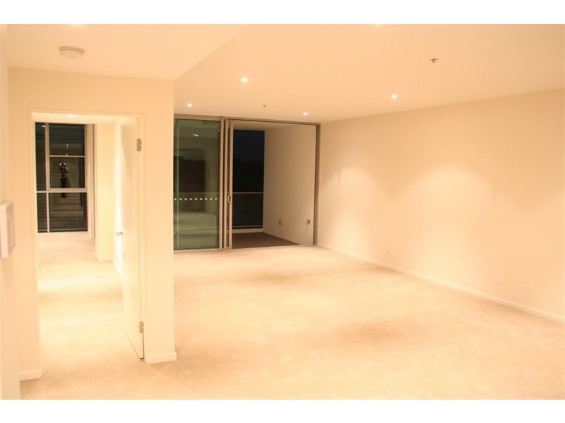 110/211 King Arthur Terrrace, Tennyson QLD 4105