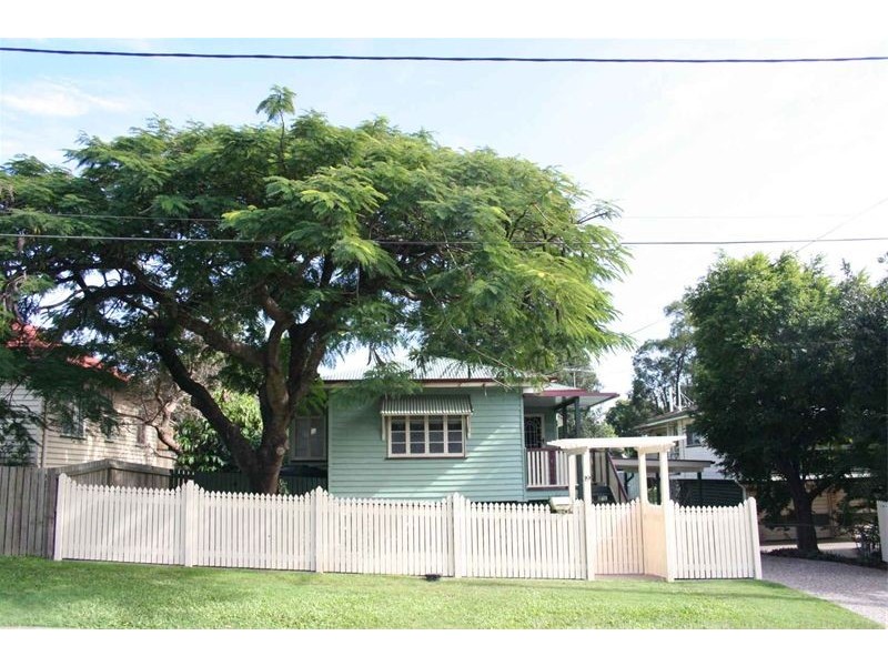 19 Haldane Street, Graceville QLD 4075