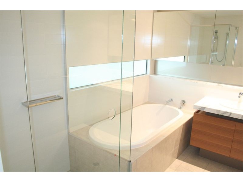 107/211 King Arthur Terrrace, Tennyson QLD 4105