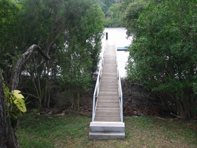 24 Rosebery Terrace, Chelmer QLD 4068