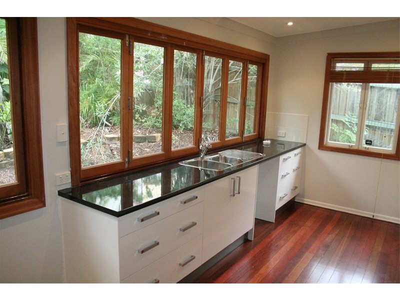 80 Russell Terrace, Indooroopilly QLD 4068