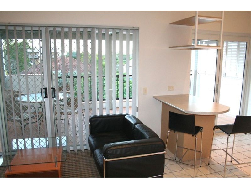 28/32 Lissner Street, Toowong QLD 4066