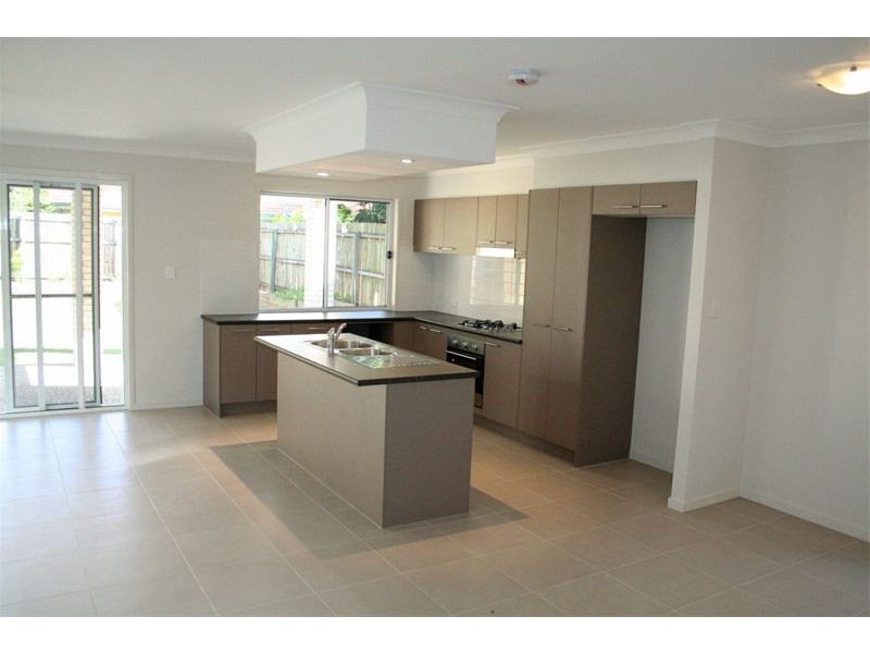 181 Strong Avenue, Graceville QLD 4075