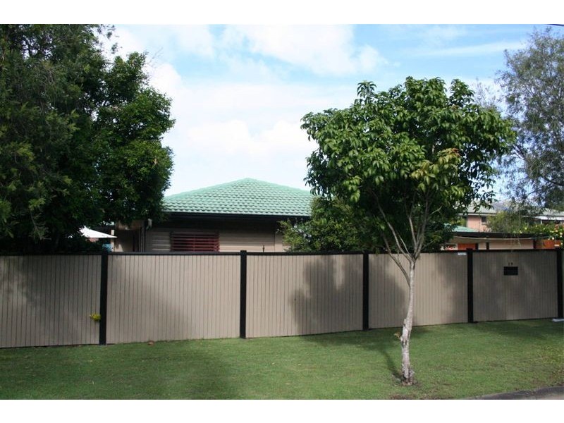 19 Penaton Street, Corinda QLD 4075