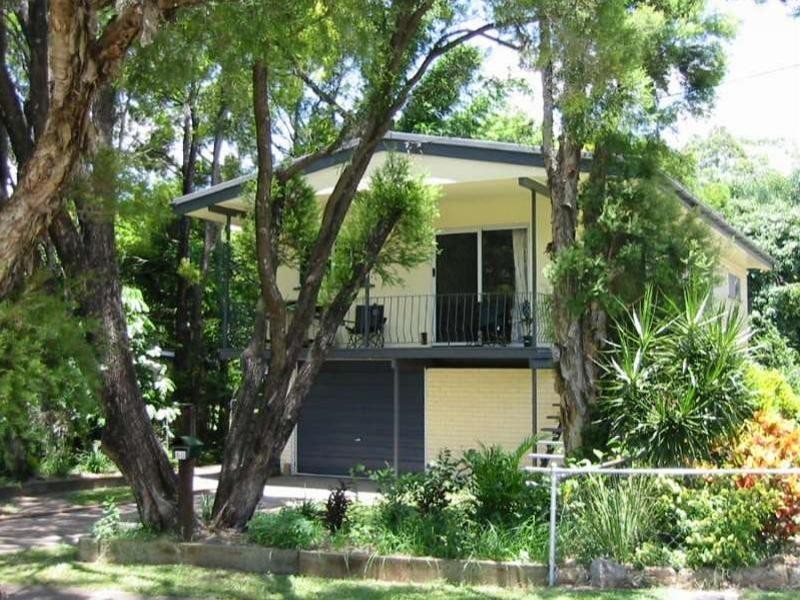 80 Lancelot Street, Tennyson QLD 4105