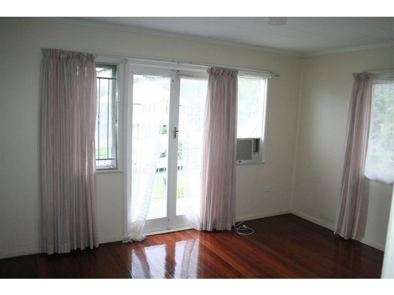 19 Scott Street, Corinda QLD 4075