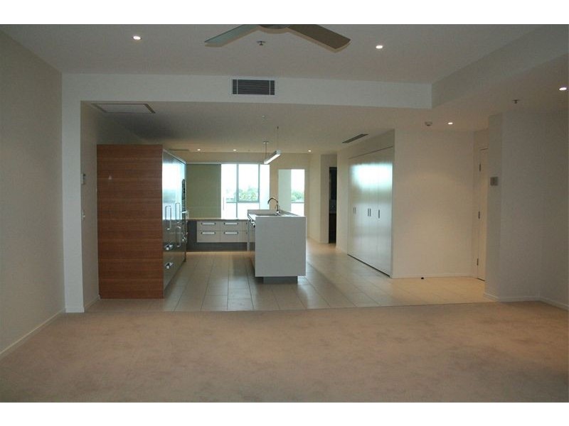 Level 4 3207/211 King Arthur Terrace, Tennyson QLD 4105
