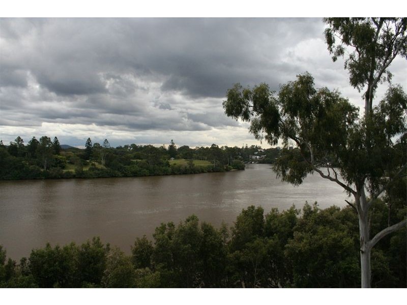 Level 4 3207/211 King Arthur Terrace, Tennyson QLD 4105