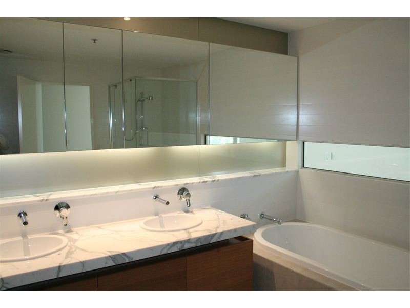 Level 4 3207/211 King Arthur Terrace, Tennyson QLD 4105