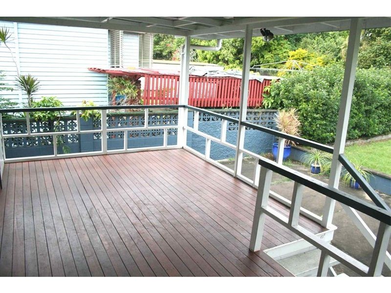 13 Waratah Avenue, Graceville QLD 4075